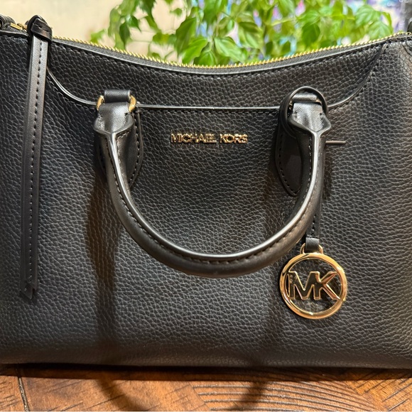 Michael Kors Black Pebbled Leather Satchel with Gold Hardware - Picture 3 of 6